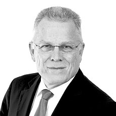 Dr.-Ing.  Wolfgang Sturz